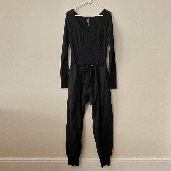 Free People Movement Make It Count Onesie NWOT - Picture 5 of 9